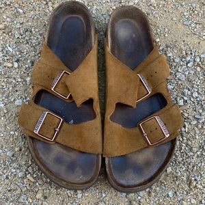 Birkenstock brown suede size 40-usa 9